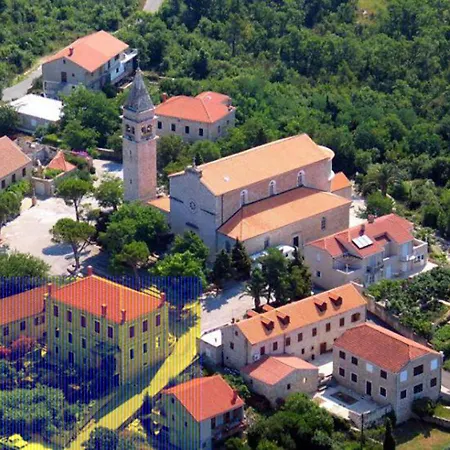 Apartman Grand Pinea