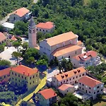 דירה Grand Pinea